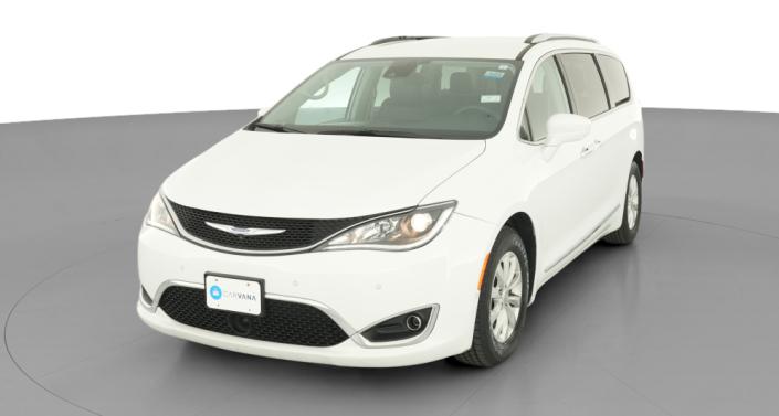 Thumbnail: 2018 Chrysler Pacifica - 1