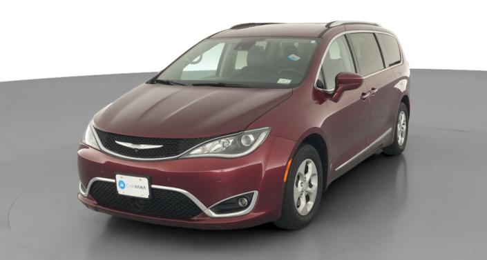 Thumbnail: 2017 Chrysler Pacifica - 1