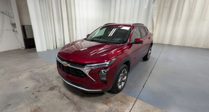 Thumbnail: 2025 Chevrolet Trax - 1