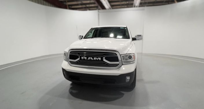 Thumbnail: 2019 RAM 1500 Classic - 1