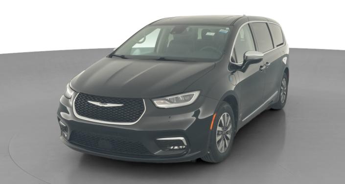 Thumbnail: 2023 Chrysler Pacifica - 1