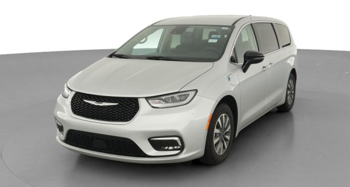 Thumbnail: 2024 Chrysler Pacifica - 1