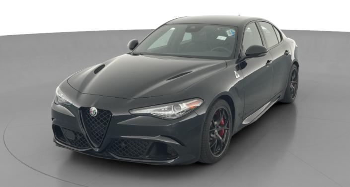 Thumbnail: 2022 Alfa Romeo Giulia - 1