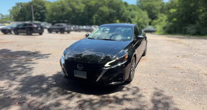 Thumbnail: 2025 Nissan Altima - 1