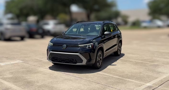 Thumbnail: 2025 Volkswagen Taos - 1