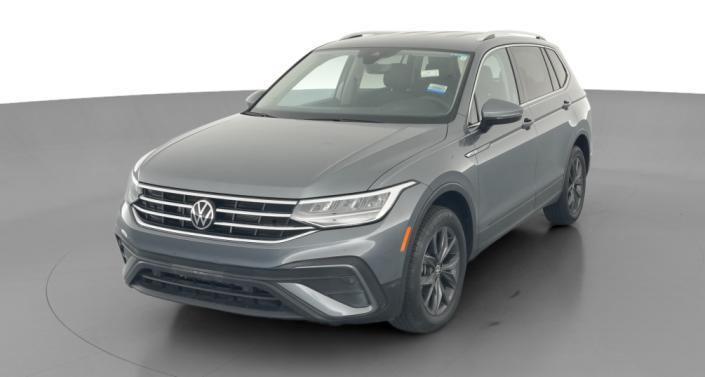 Thumbnail: 2023 Volkswagen Tiguan - 1