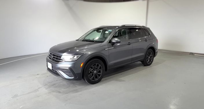 Thumbnail: 2024 Volkswagen Tiguan - 1