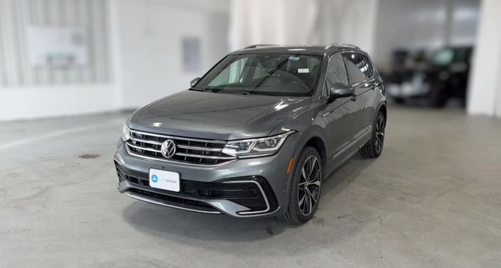 Thumbnail: 2022 Volkswagen Tiguan - 1