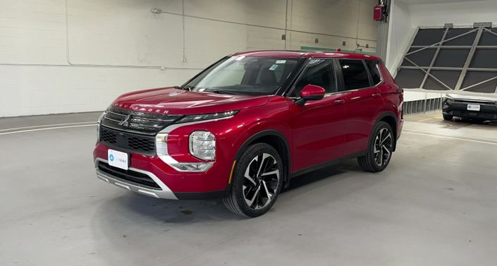 Thumbnail: 2023 Mitsubishi Outlander - 1
