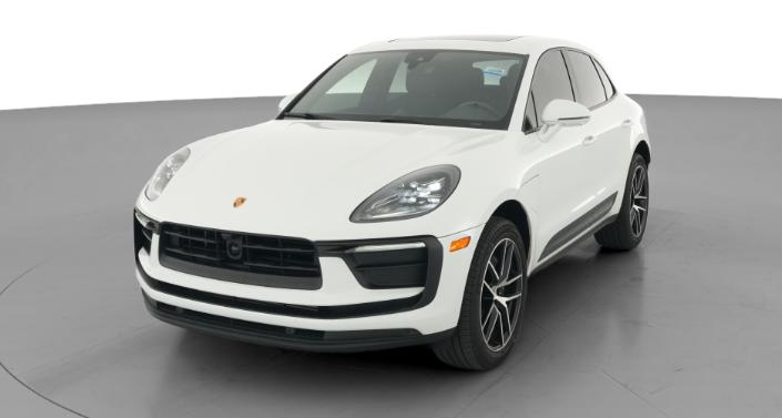 Thumbnail: 2023 Porsche Macan - 1