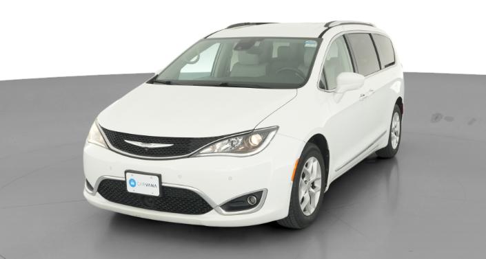 Thumbnail: 2017 Chrysler Pacifica - 1