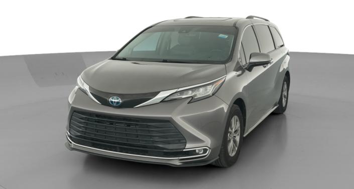 Thumbnail: 2022 Toyota Sienna - 1