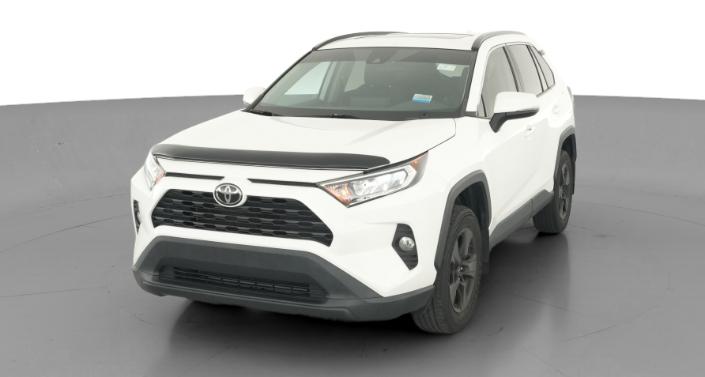 Thumbnail: 2019 Toyota RAV4 - 1