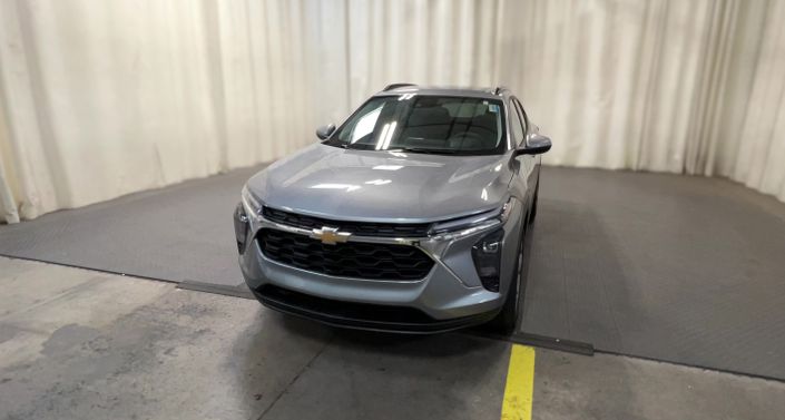 Thumbnail: 2025 Chevrolet Trax - 1