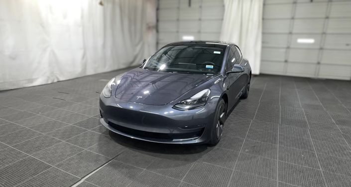 Thumbnail: 2023 Tesla Model 3 - 1