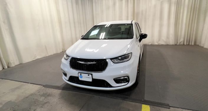 Thumbnail: 2024 Chrysler Pacifica - 1