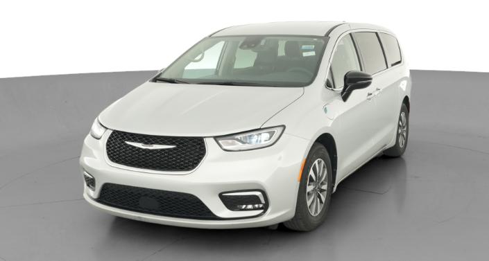 Thumbnail: 2024 Chrysler Pacifica - 1