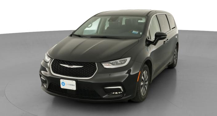 Thumbnail: 2024 Chrysler Pacifica - 1
