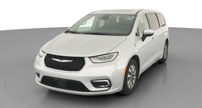 Thumbnail: 2023 Chrysler Pacifica - 1