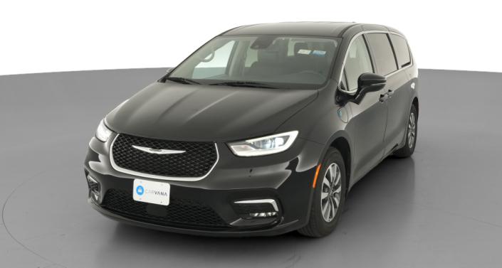Thumbnail: 2024 Chrysler Pacifica - 1
