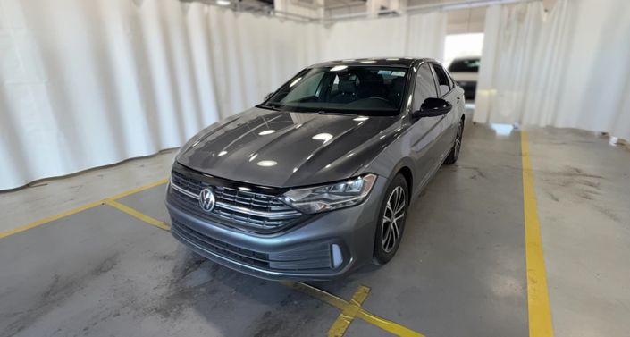 Thumbnail: 2023 Volkswagen Jetta - 1