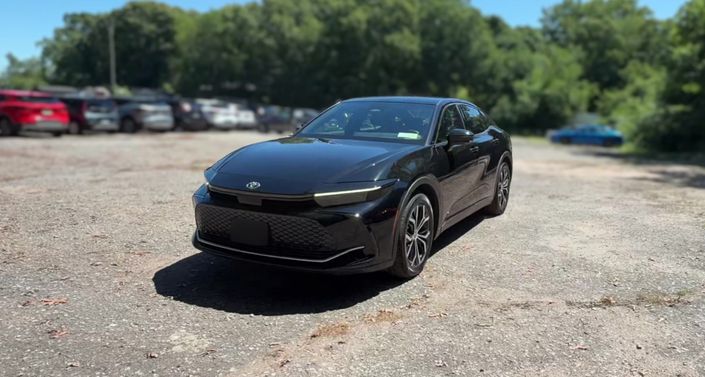 2025 Toyota Crown XLE -
                  Yaphank, NY