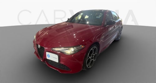 2022 Alfa Romeo Giulia