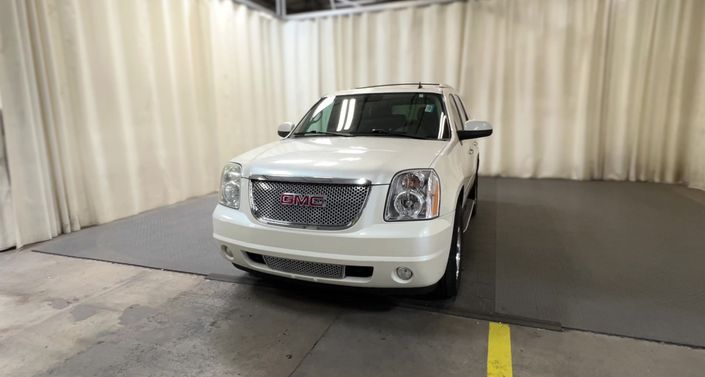 2011 GMC Yukon Denali -
                  Riverside, CA