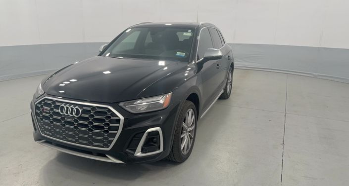 Thumbnail: 2022 Audi SQ5 - 1