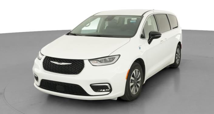 Thumbnail: 2024 Chrysler Pacifica - 1