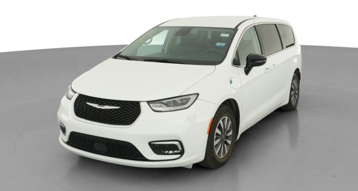Thumbnail: 2024 Chrysler Pacifica - 1
