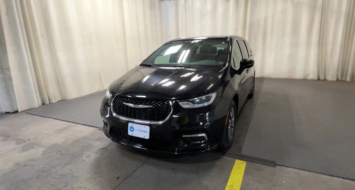 Thumbnail: 2024 Chrysler Pacifica - 1