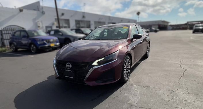 Thumbnail: 2025 Nissan Altima - 1