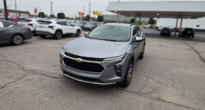 Thumbnail: 2025 Chevrolet Trax - 1
