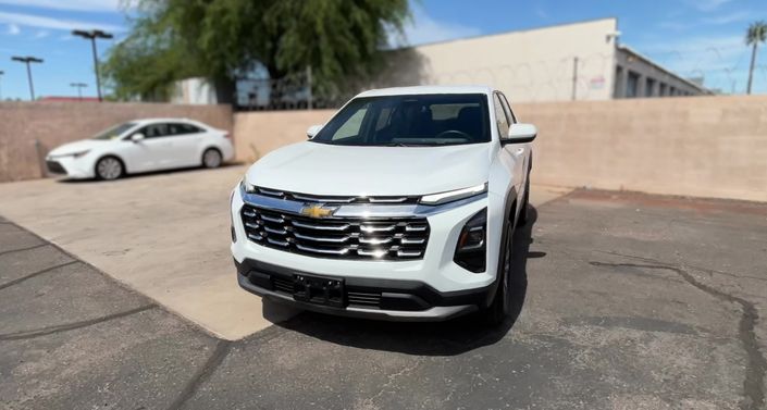 Thumbnail: 2025 Chevrolet Equinox - 1