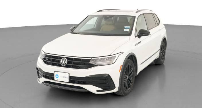 Thumbnail: 2022 Volkswagen Tiguan - 1
