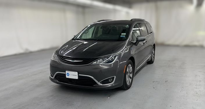 Thumbnail: 2018 Chrysler Pacifica - 1