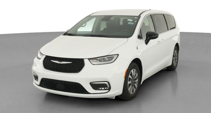 Thumbnail: 2024 Chrysler Pacifica - 1