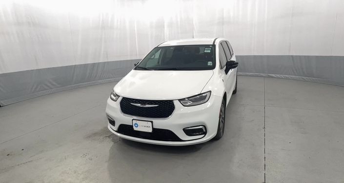 Thumbnail: 2024 Chrysler Pacifica - 1