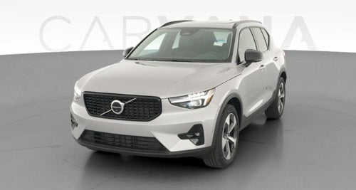 2026 Volvo XC40