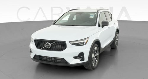 2026 Volvo XC40