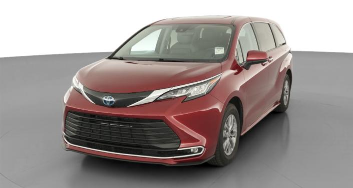 Thumbnail: 2023 Toyota Sienna - 1