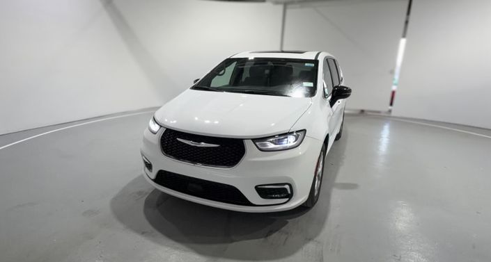 Thumbnail: 2026 Chrysler Pacifica - 1
