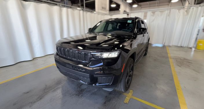 Thumbnail: 2025 Jeep Grand Cherokee L - 1