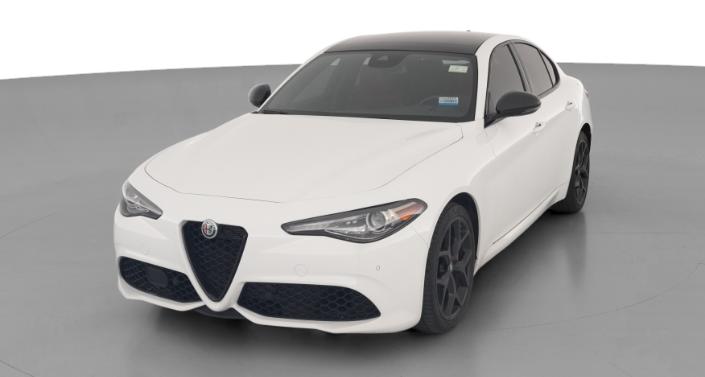Thumbnail: 2020 Alfa Romeo Giulia - 1