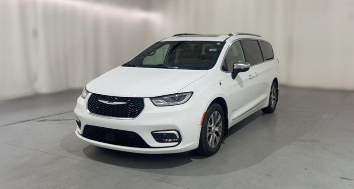 Thumbnail: 2025 Chrysler Pacifica - 1