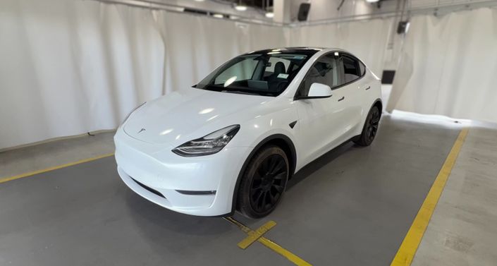 Thumbnail: 2023 Tesla Model Y - 1