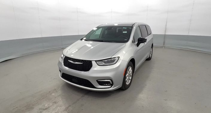 Thumbnail: 2024 Chrysler Pacifica - 1