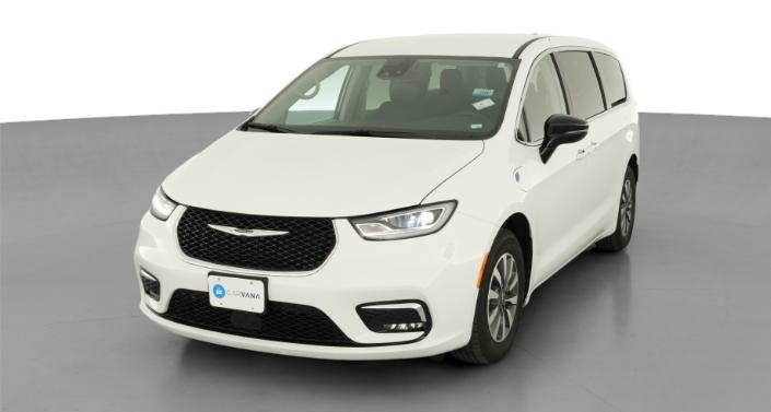 Thumbnail: 2024 Chrysler Pacifica - 1