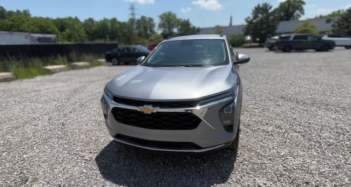 Thumbnail: 2025 Chevrolet Trax - 1